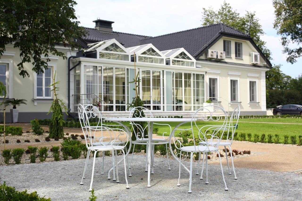 Hotel&Spa Dwor Droblin Leśna Podlaska Exterior foto